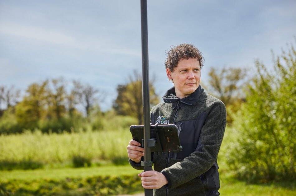 ... en ga je het veld in om landmetingen uit te voeren...